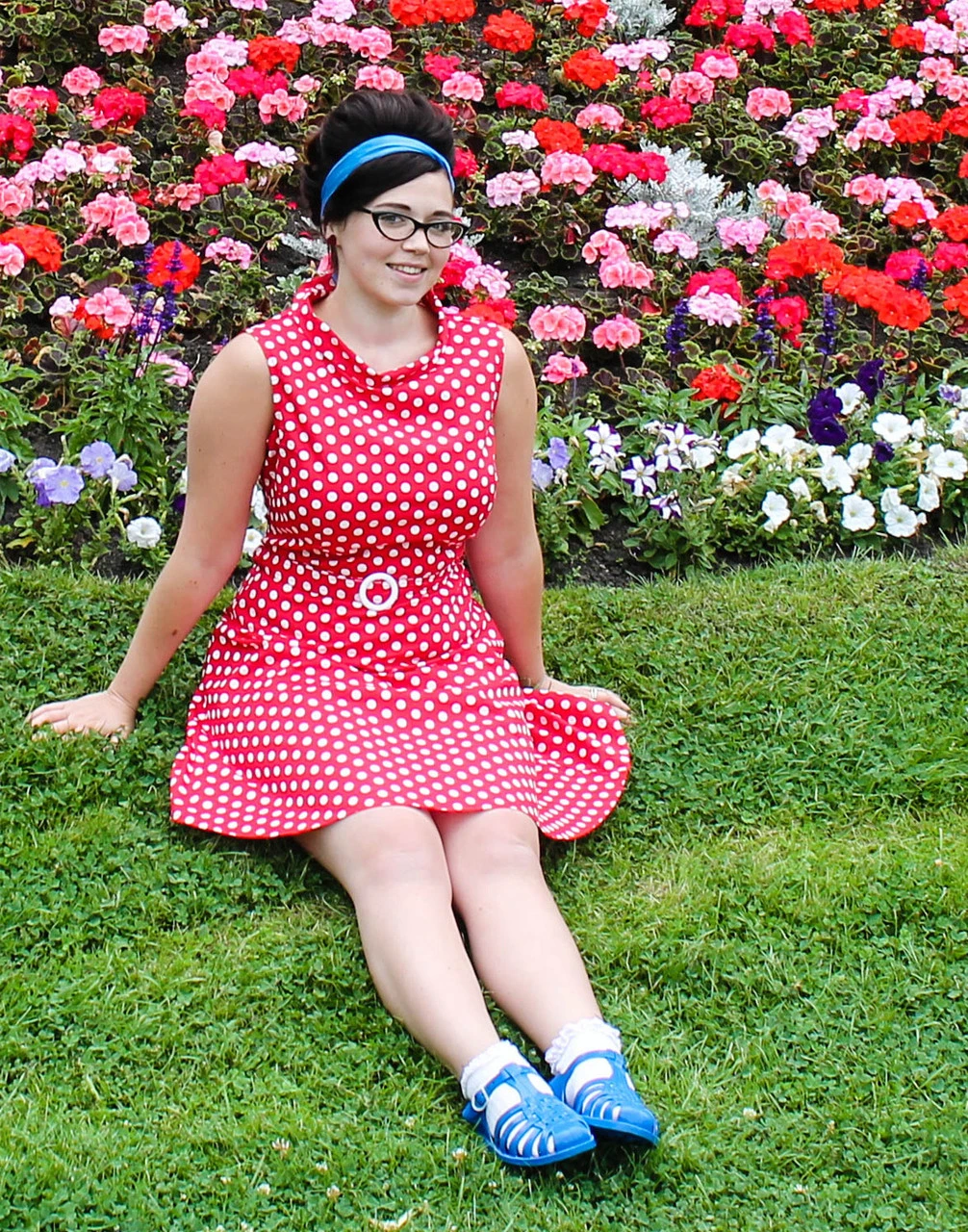 Minnie Retro Mod 60s Geo Mini Dress - Image 6