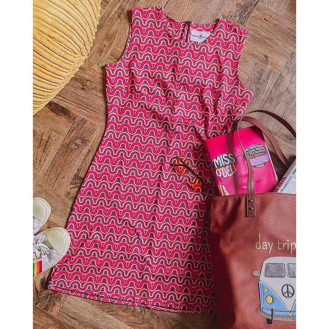 Daytripper Madcap 60s Retro Flower Shift Dress N - Image 16